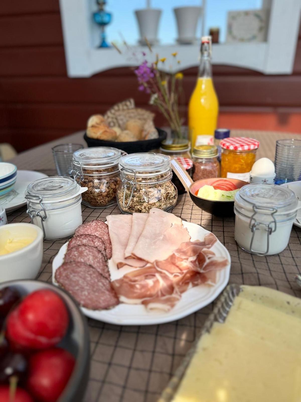 B & B Hjaerthuset Zweden Ekshaerad Eksteriør billede